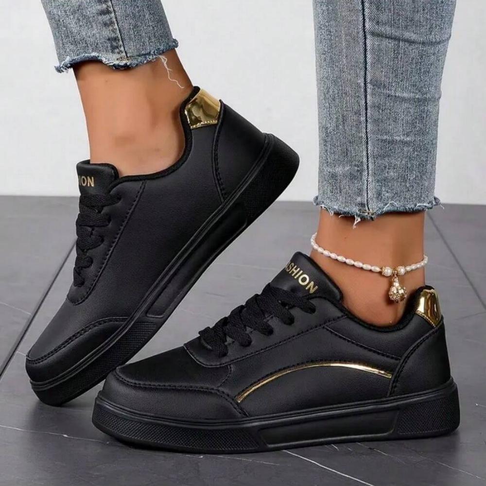 Women White Casual Sneakers, L - Women'S Shoes Hey Dude recension och pris