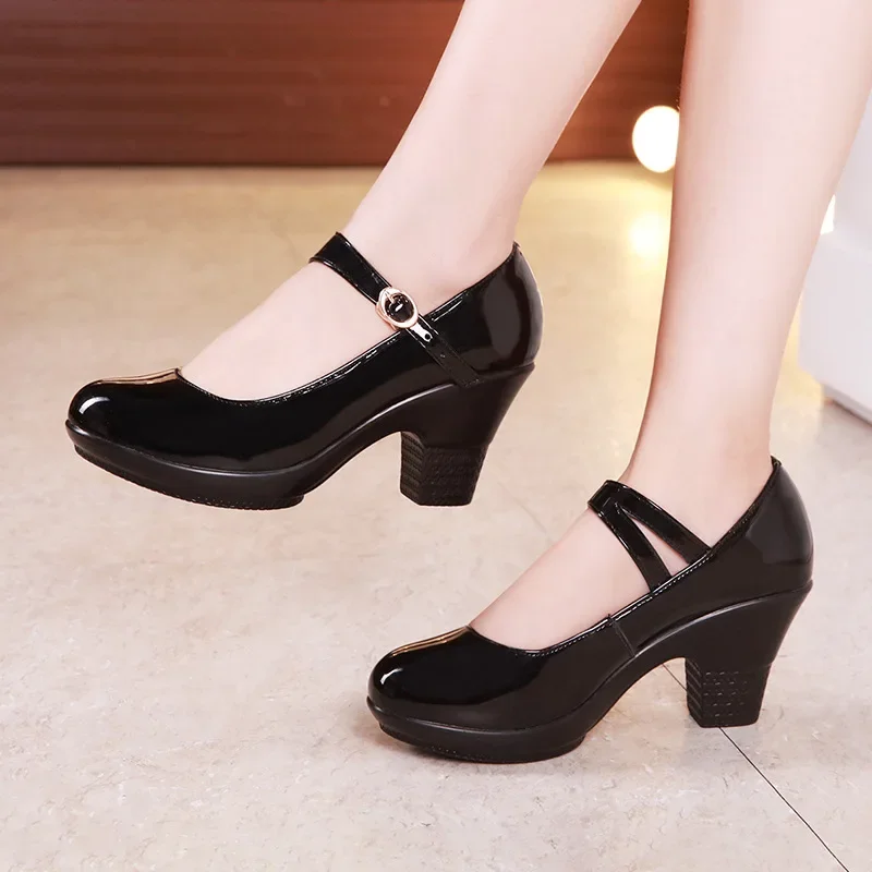 Small Size 32-43 Medium Block  - Women'S Shoes Red Bottoms recension och pris