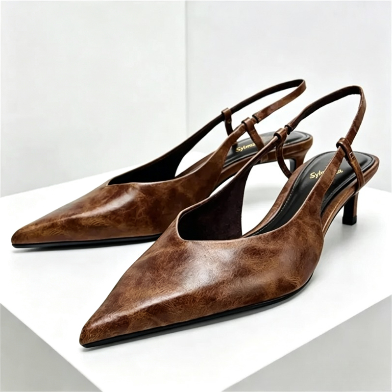 Retro Brown Kitten Heel Design - Women Shoes Brown Colour recension och pris
